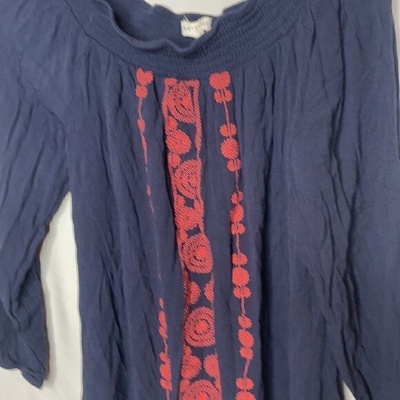 Aeoropostle Navy/Red Embroidered off The Shoulder Dress. Size Small. - Picture 3 of 8